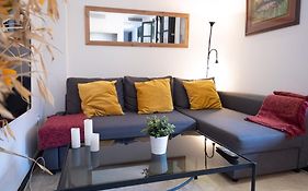 Apartamento con encanto en patio sevillano (204)